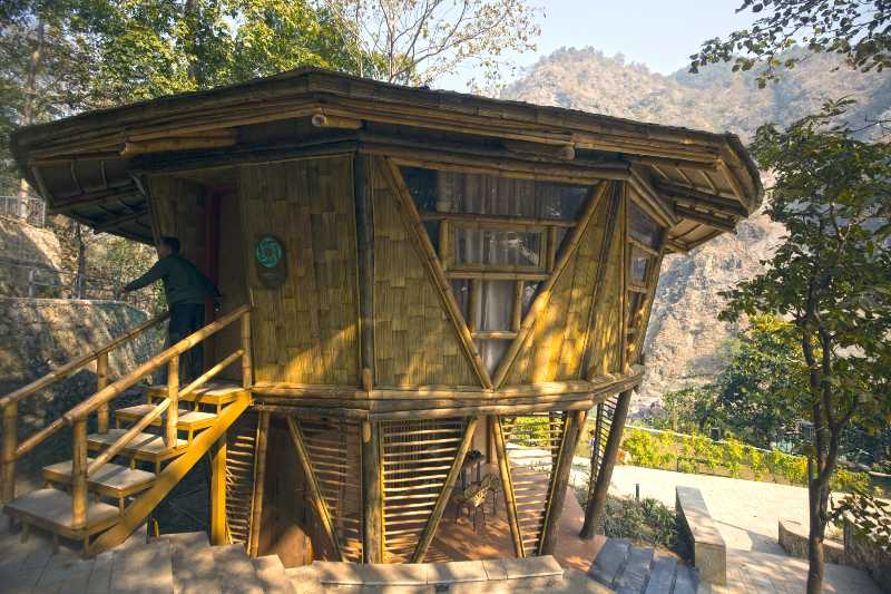 bamboo-cottage -exterior