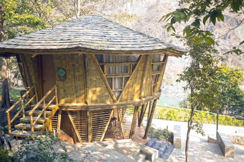 bamboo-luxury-cottage1